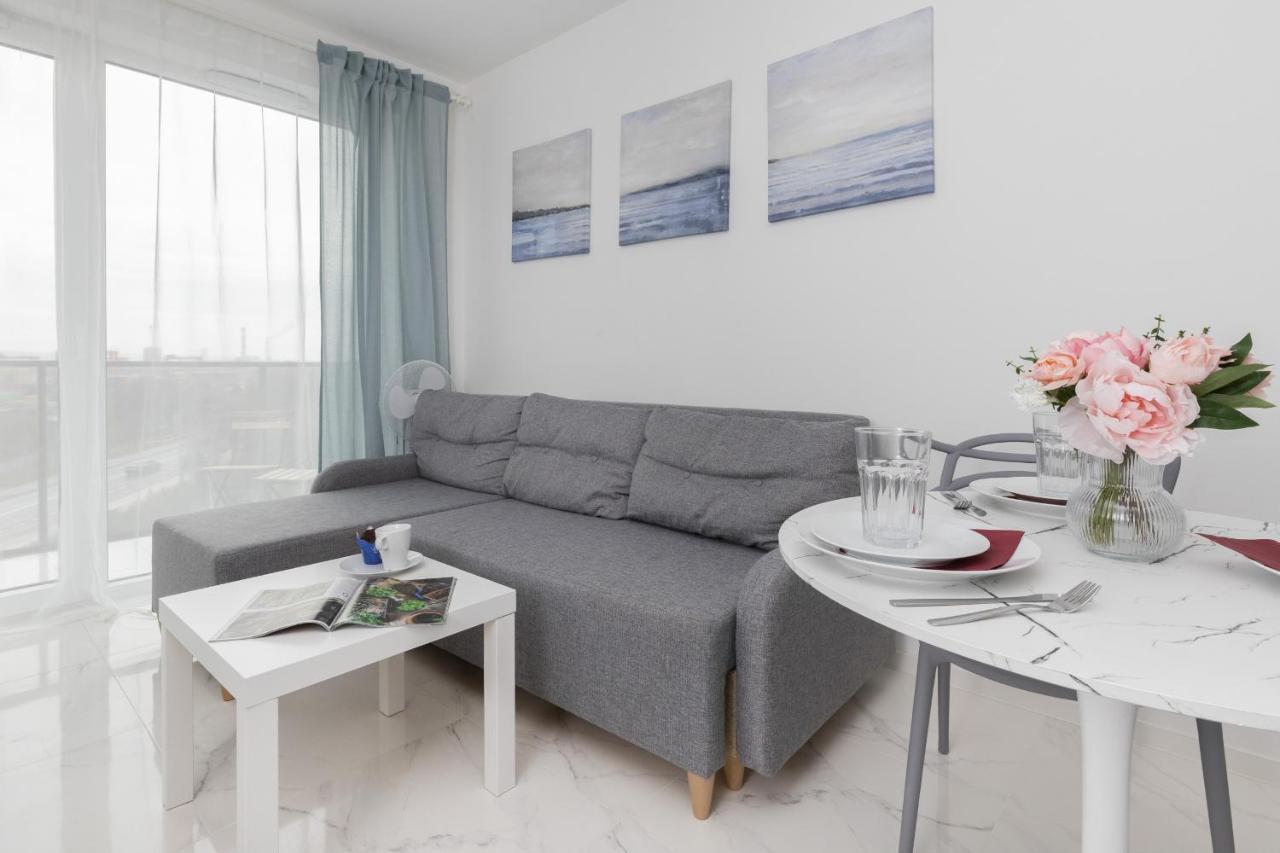 Gdynia Nasypowa Apartments With Parking By Noclegi Renters Exteriér fotografie