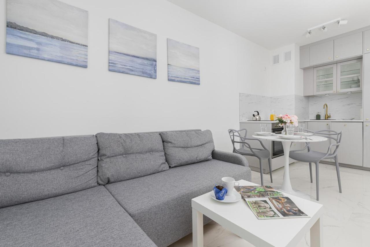 Gdynia Nasypowa Apartments With Parking By Noclegi Renters Exteriér fotografie