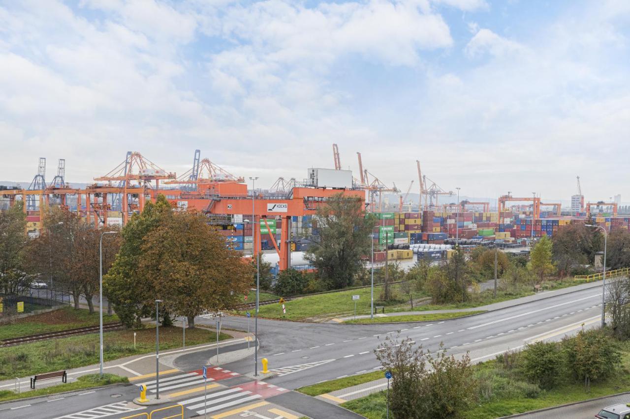 Gdynia Nasypowa Apartments With Parking By Noclegi Renters Exteriér fotografie